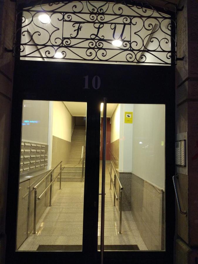 Next City Center San Sebastian Bus & Train Station Free Wifi Экстерьер фото
